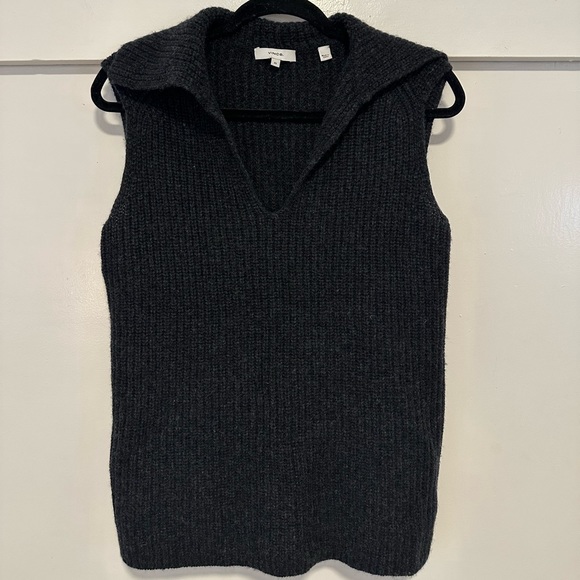 Vince Cashmere & Wool Sleeveless Sweater Vest with Collar - Picture 2 of 3